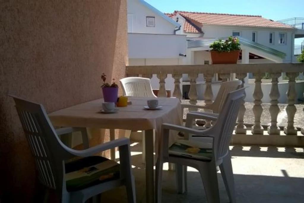 Apartments Dijana Vodice Exterior foto